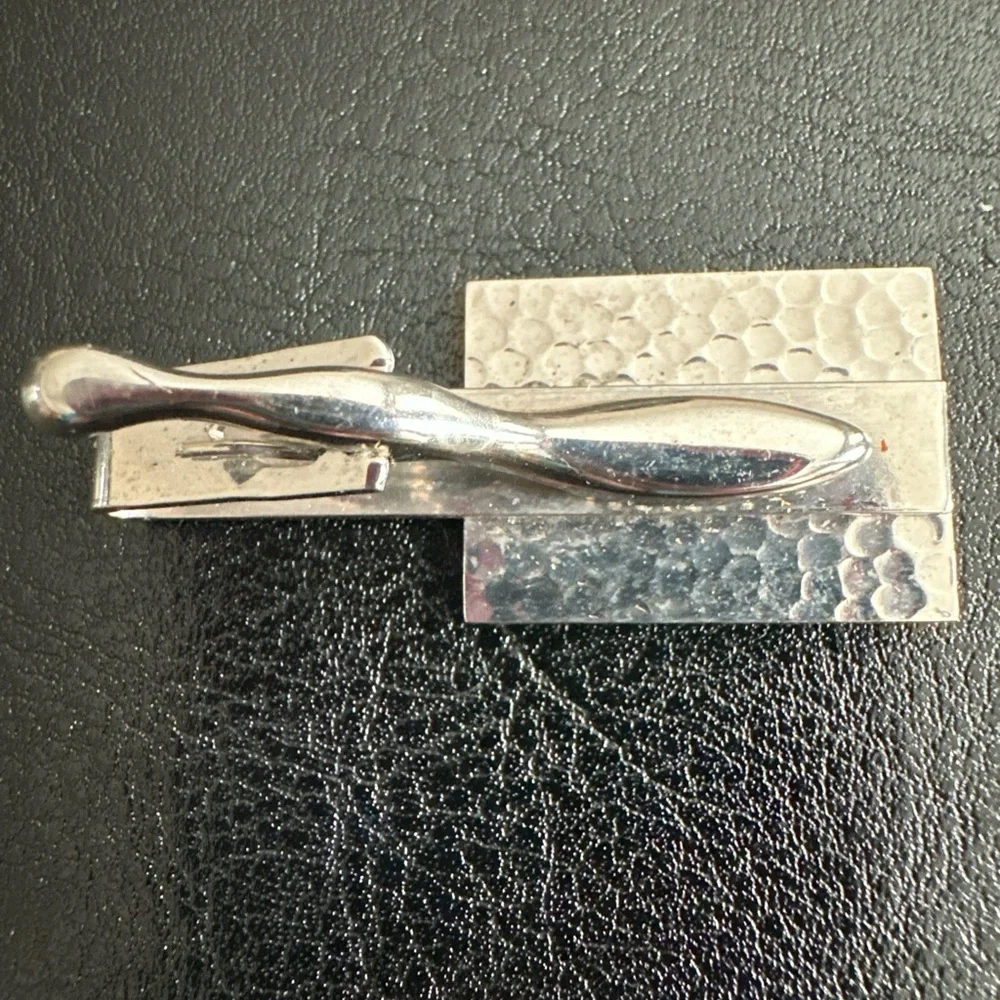 Vintage silver plated Tie Clip With Enamel Cat Logo